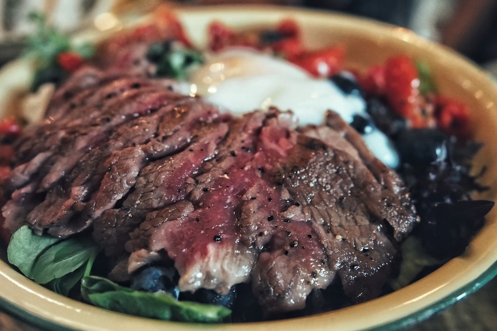 Pan-seared-Shoulder-Beef-Tenders-Salad-with-Sous-vide-Egg.jpg