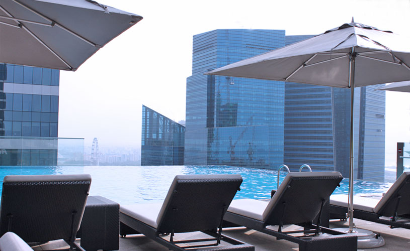 westin-singapore-staycation-swimming-pool-deck-chairs