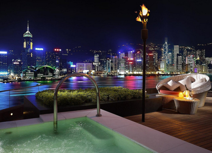 where-to-stay-in-hong-kong-a-perfect-harbour-view-at-intercontinental-hong-kong-terrace.jpg