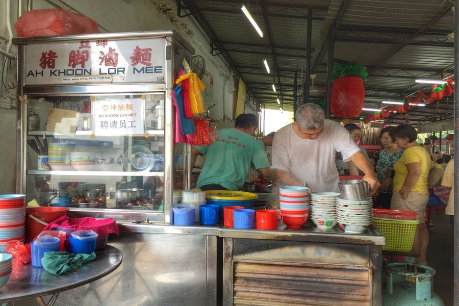 9-more-things-to-do-in-penang-before-the-year-ends-lor-mee