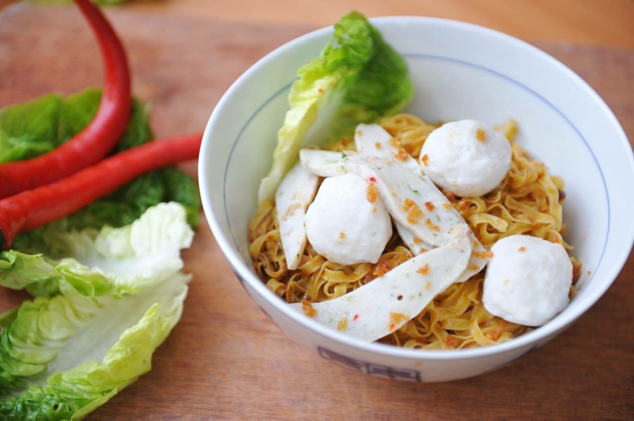 fishball-story-this-is-not-just-another-hawker-story-fishball-noodles