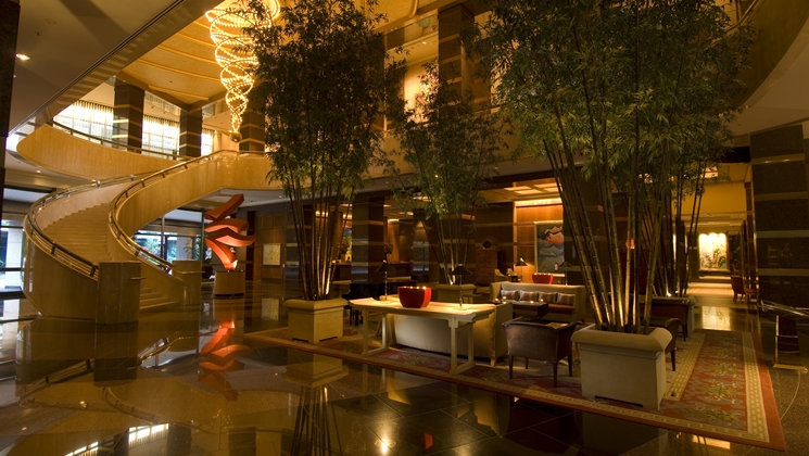 conrad-centennial-singapore-millenia-walk-hotels-in-central-singapore-hotel-lobby