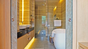 le-meridien-sentosa-singapore-merlion-suite-hotel-bathroom-two
